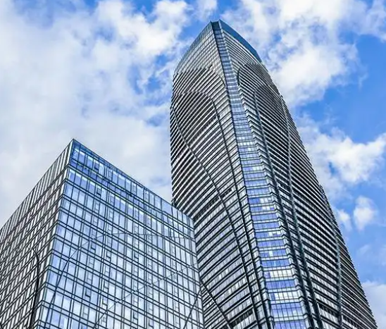 德安县健友百货日用百货批发与杂货零售品类配置对比分析